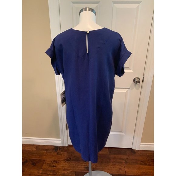By Trovata Birds of Paradis Blue Short Sleeve Shift Dress, Size Medium NWT! - Picture 5 of 7